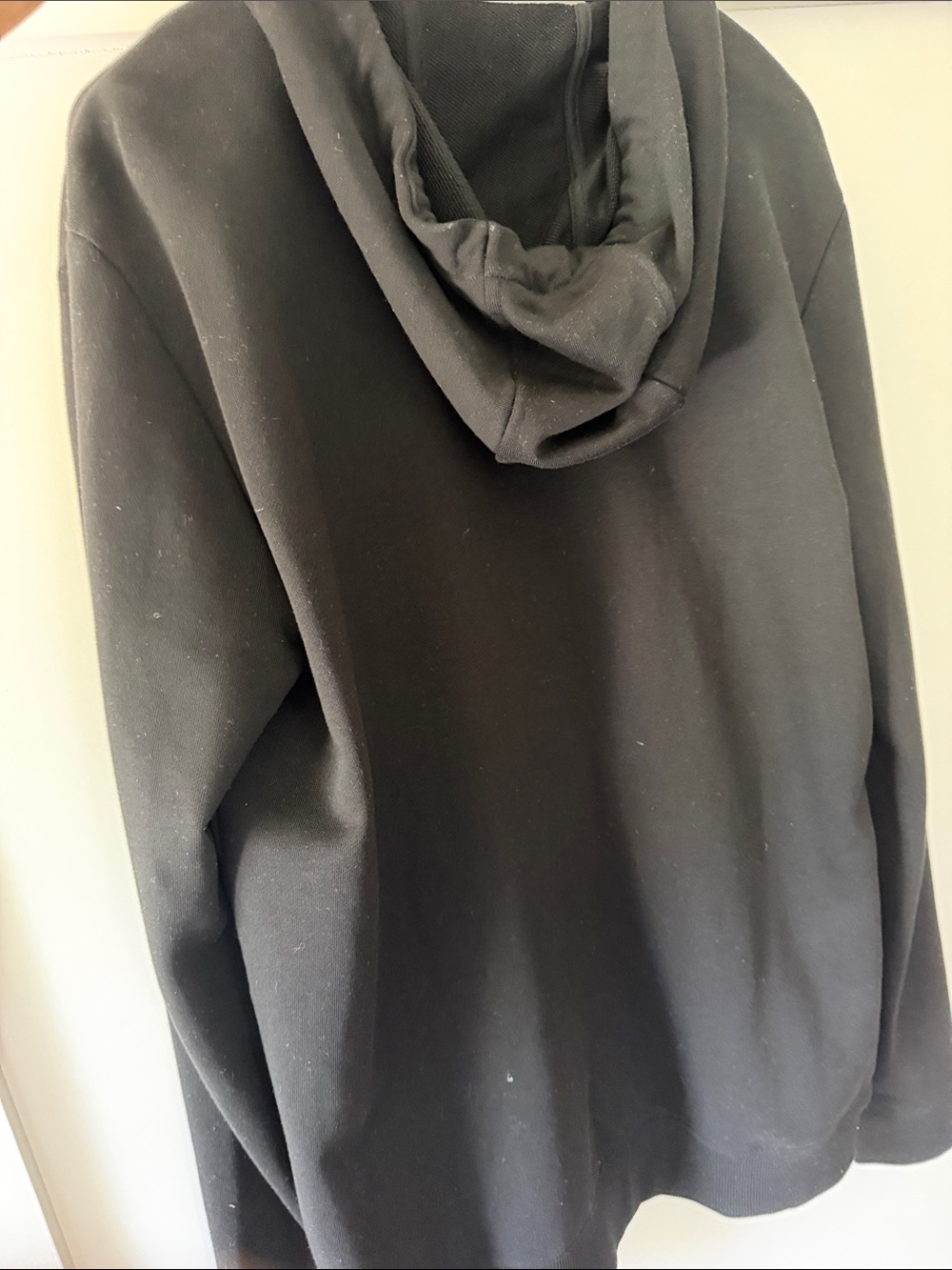 Hugo Boss Men's Black Zip-Up Hoodie with Red Logo Patch - Picture 4 of 4